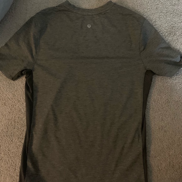 lululemon - Picture 2 of 3